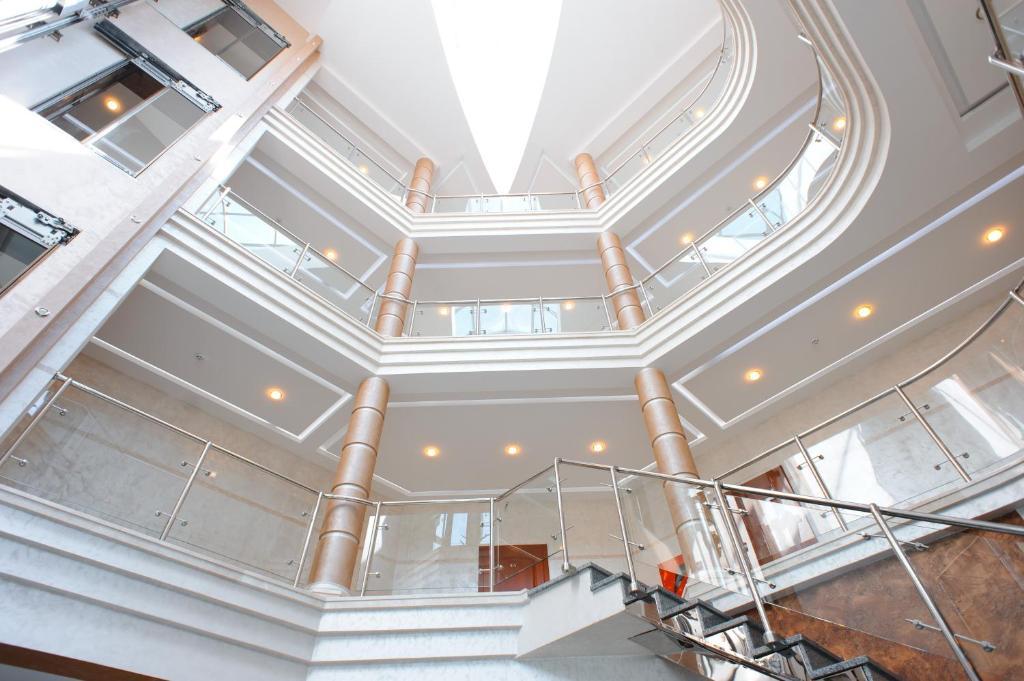 Karpaty Hotel Khust Eksteriør bilde
